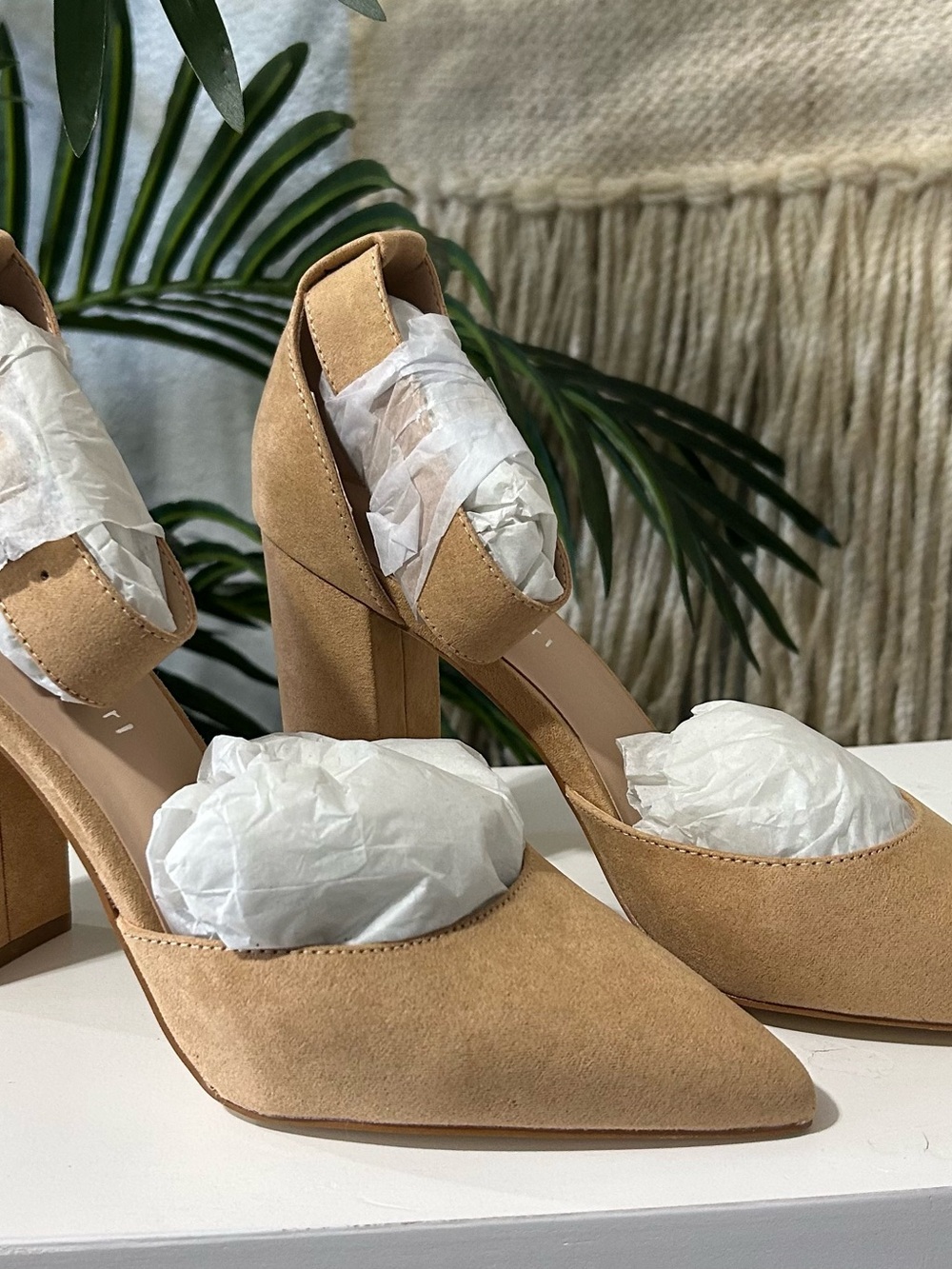 Women's Camel Faux Suede Block Heel Pumps 7.5